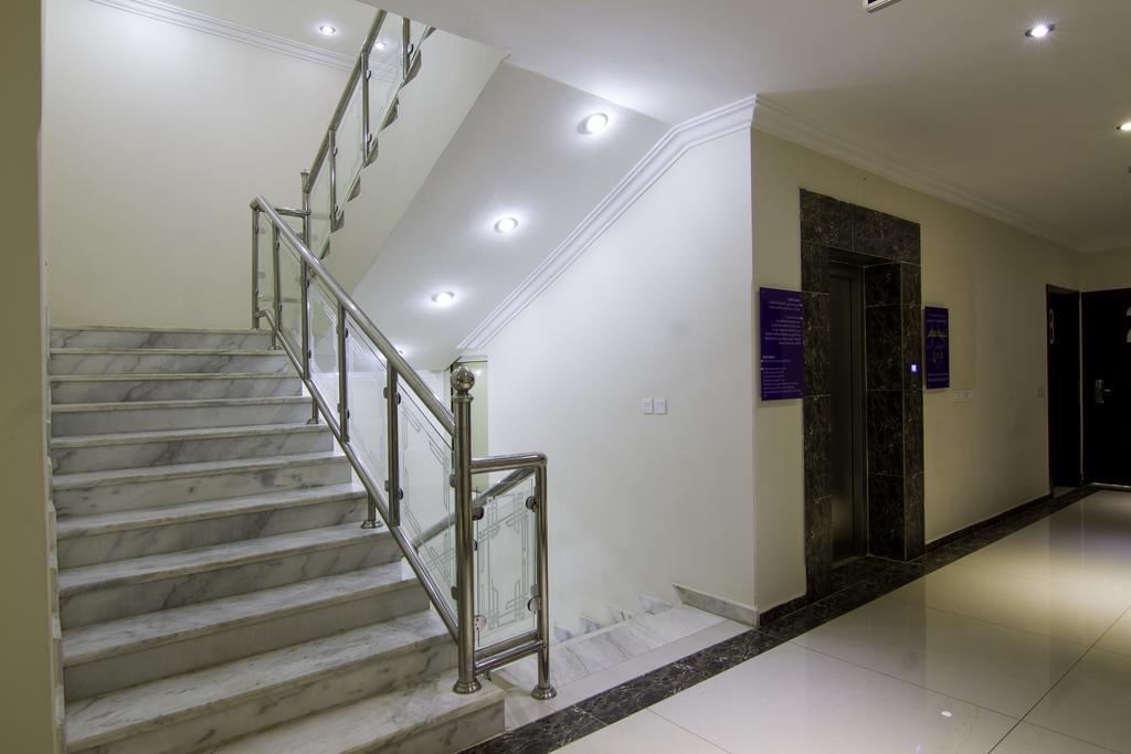 Rofan House Serviced Apartments Riaad Buitenkant foto
