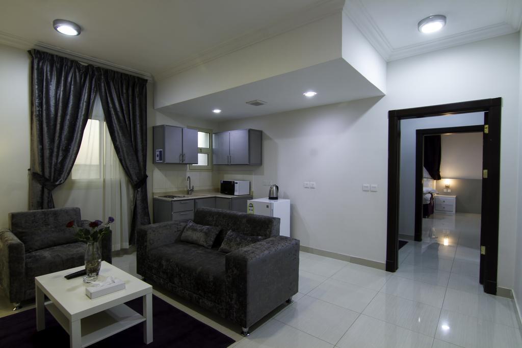 Rofan House Serviced Apartments Riaad Kamer foto