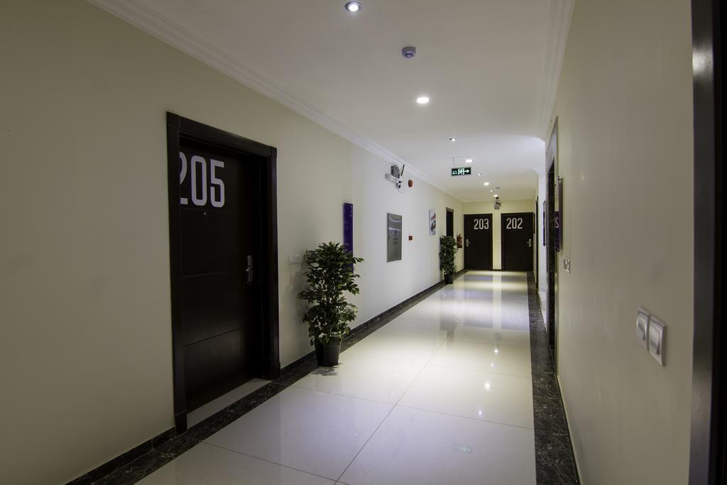 Rofan House Serviced Apartments Riaad Buitenkant foto