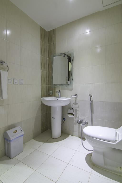 Rofan House Serviced Apartments Riaad Kamer foto