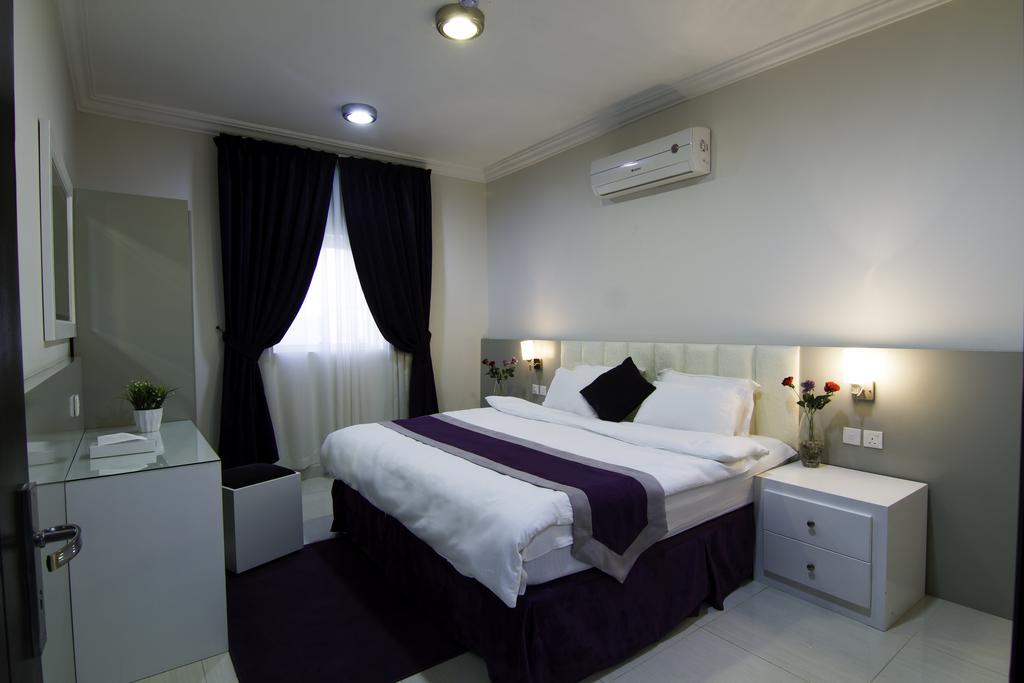 Rofan House Serviced Apartments Riaad Buitenkant foto
